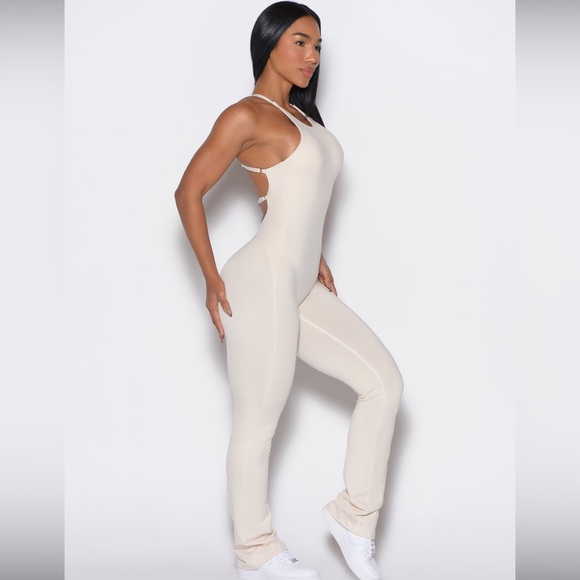 XS. Only wore once!.. but now too small on me. - Picture 3 of 4